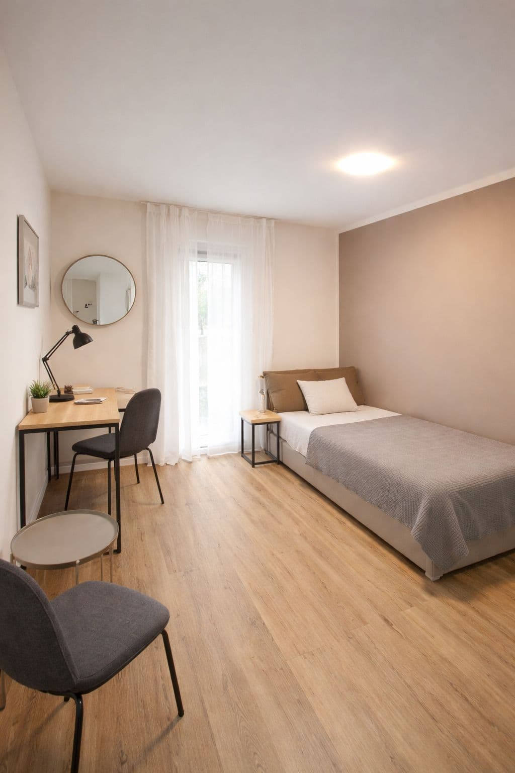 Bright 2-Room Flat Share Concept in Cologne-Mühlheim thumbnail 6